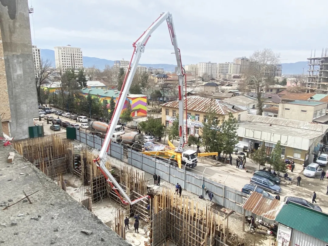 筑梦“蓝海”！三亿体育泵车“圈粉”中亚！