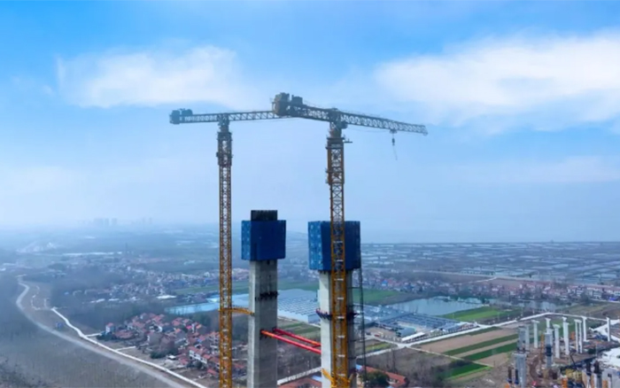 冲刺！三亿体育XGT2230A-100S助建武汉双柳长江大桥