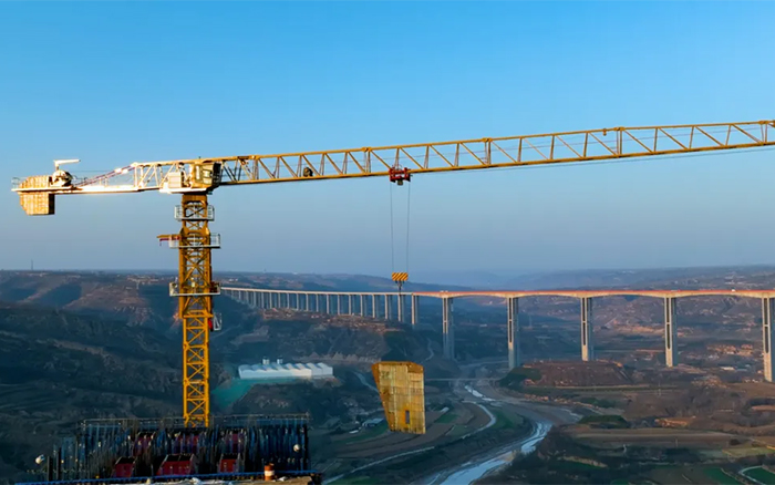 群塔架飞虹 | 黄土高原崛起的“三亿体育金”