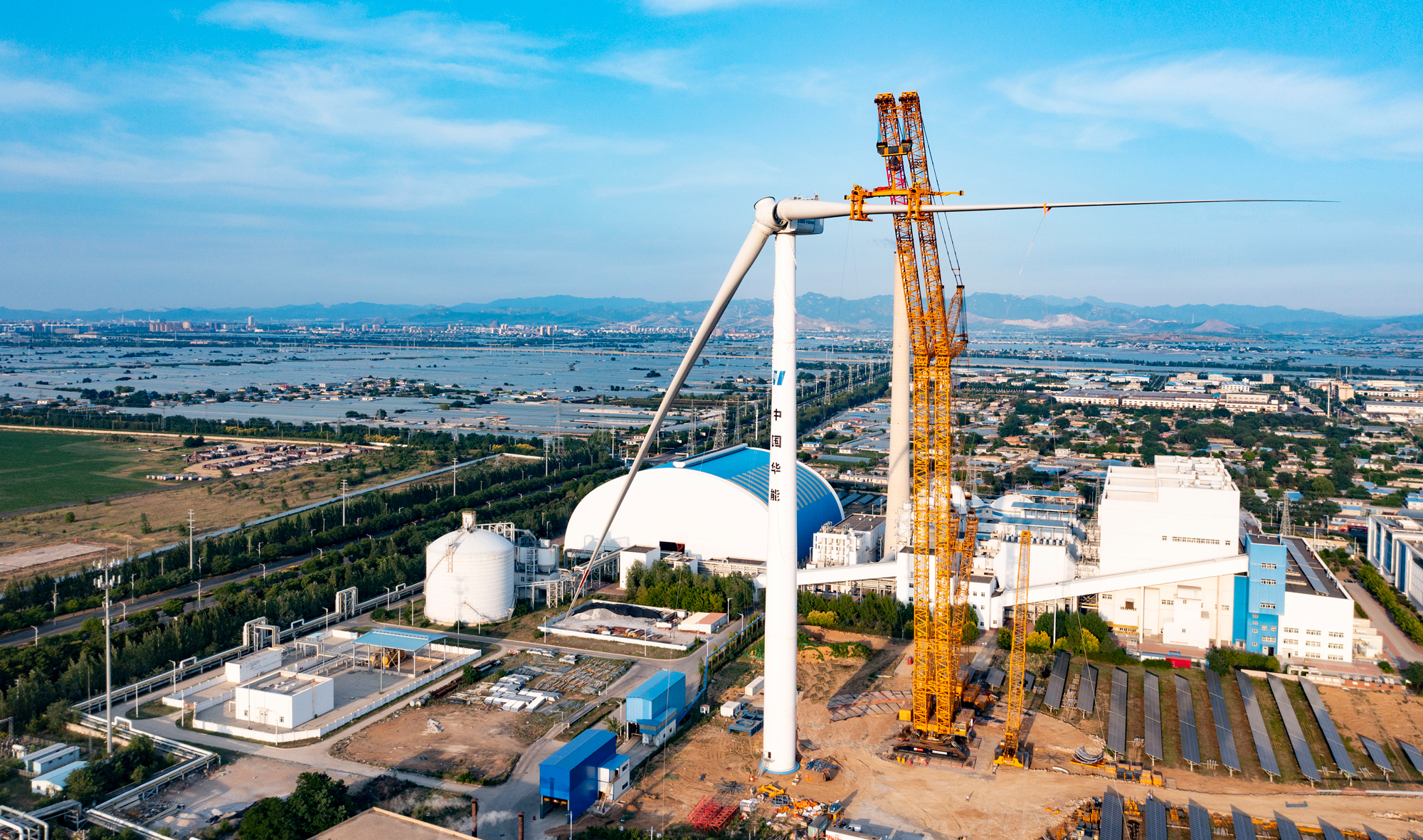 4000吨级履带起重机海上风电首秀！三亿体育新成就达成（√）