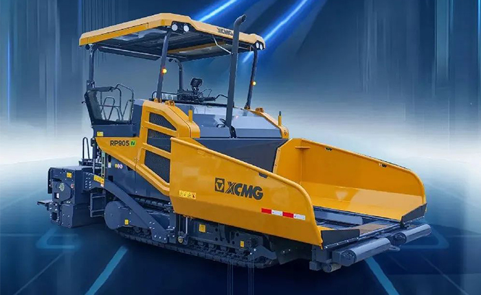 RP905IV摊铺机：沥青多功能，筑就品质之路