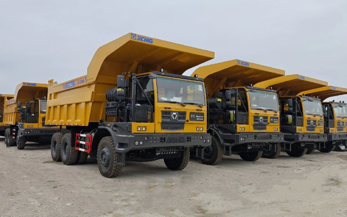 三亿体育XG90矿卡批量交付哈萨克斯坦