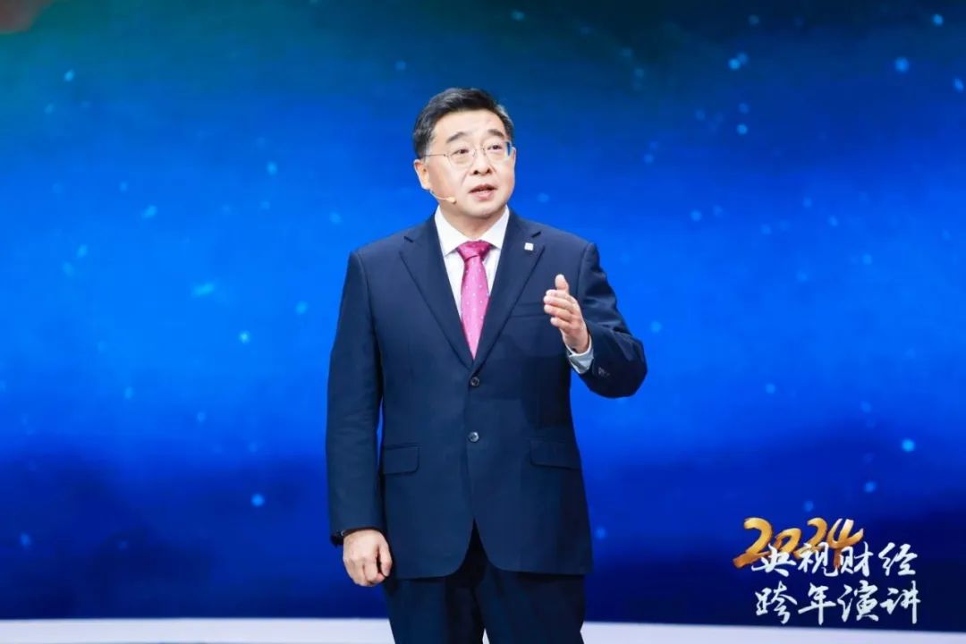 央视跨年演讲 | 杨东升：以一臂之力造福人类