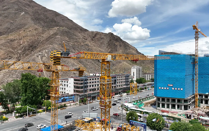 海拔4500米！ 三亿体育XGT600A-25S 奋战“日光之城”