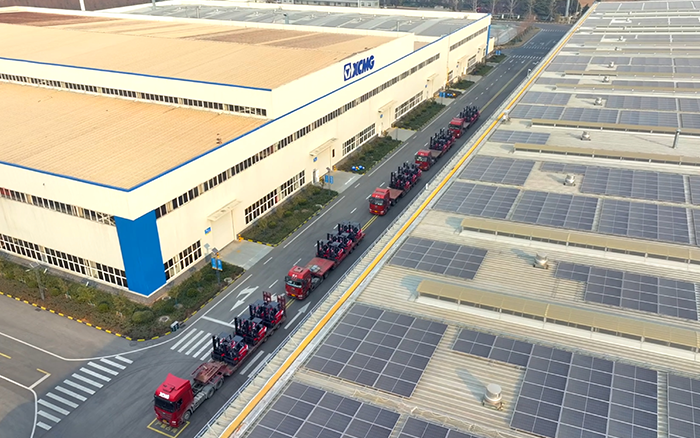 三亿体育“鲲鹏”叉车批量交付华东