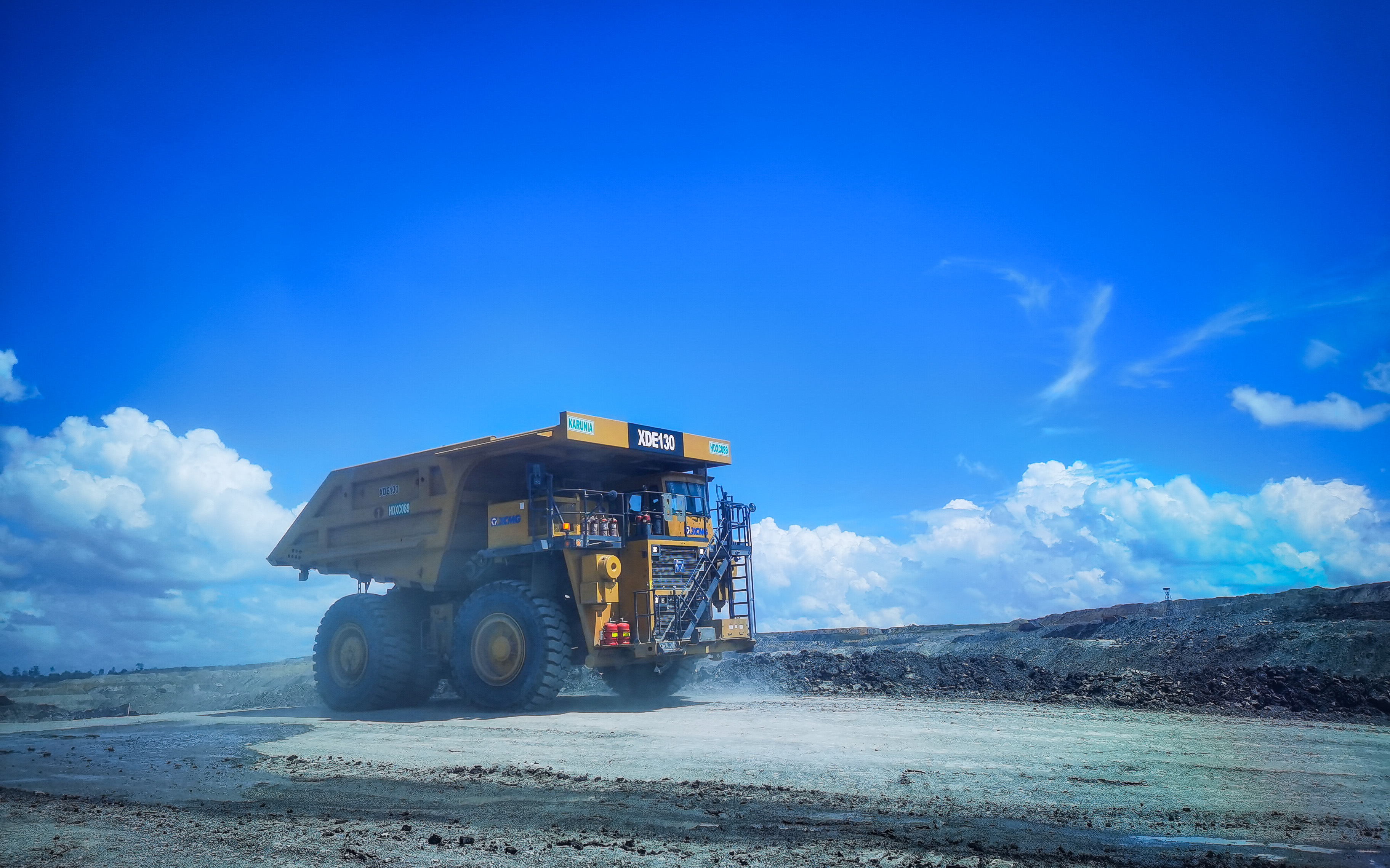 闪耀东南亚！三亿体育XDE130双桥刚性矿车效能非凡