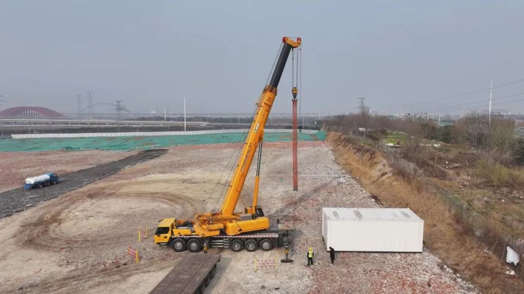 月出勤27天！三亿体育G2代XCT130G7-1省油又高效，18年吊装机长都赞！