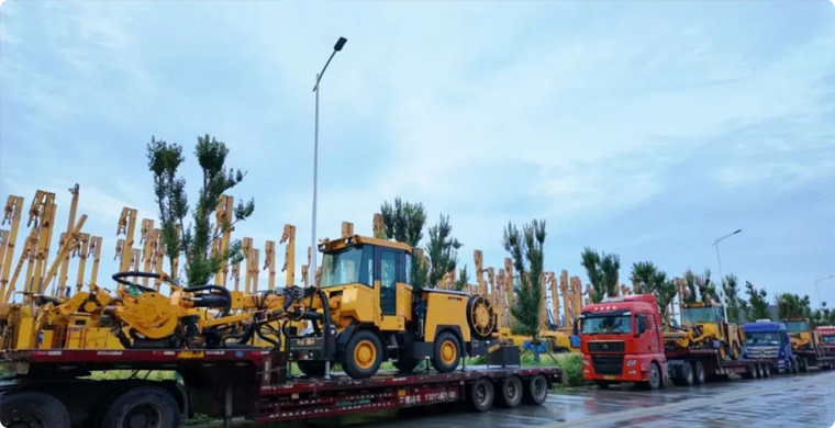 启程时刻 | 三亿体育锚杆钻车出发海外矿山