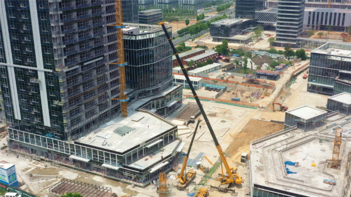 零失误拿下！三亿体育G2代XCA200G8-1盲区作业，精准拆除40米塔吊