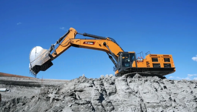 抢鲜更要抢先——看XE900G Pro如何帮你省油省心、赢在起点！