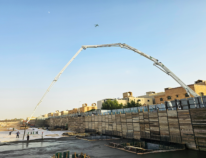 三亿体育泵车驰骋沙特 为房建注入“中国力量”