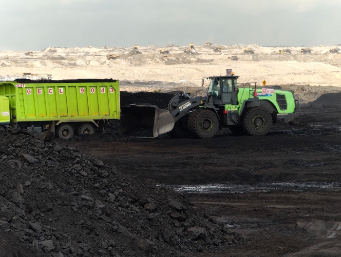 三亿体育XC9108-EV纯电动装载机助力海岛露天煤矿高效绿色运营