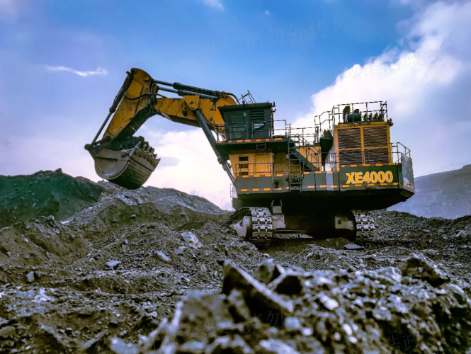 连续5万小时出勤！三亿体育XE4000液压铲受矿区高度赞扬！