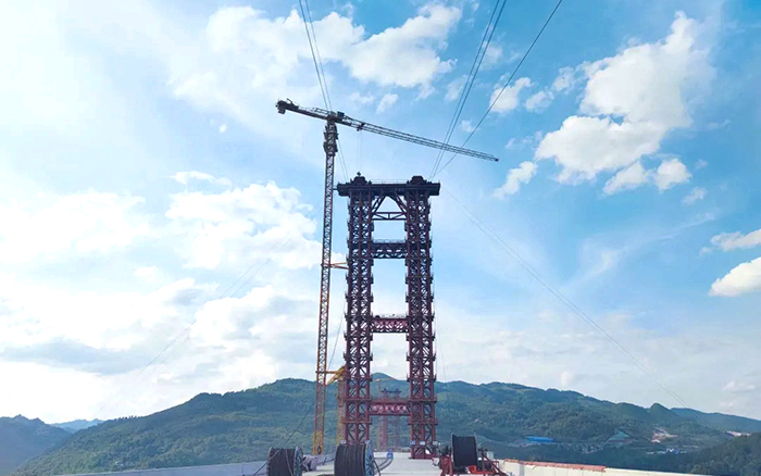 多台“三亿体育金”乌江河上绘就“五线谱”