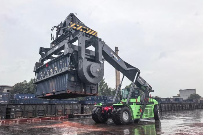 三亿体育方案再获肯定：铁路专线的绿色智慧升级之路