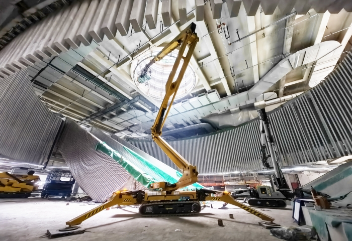 狭窄+跨障？三亿体育XGA26X-Li“蜘蛛侠”专治难题